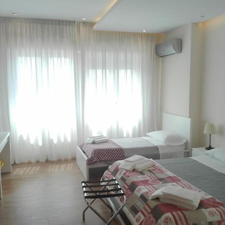 Central Domus Matera B&B Bagian luar foto