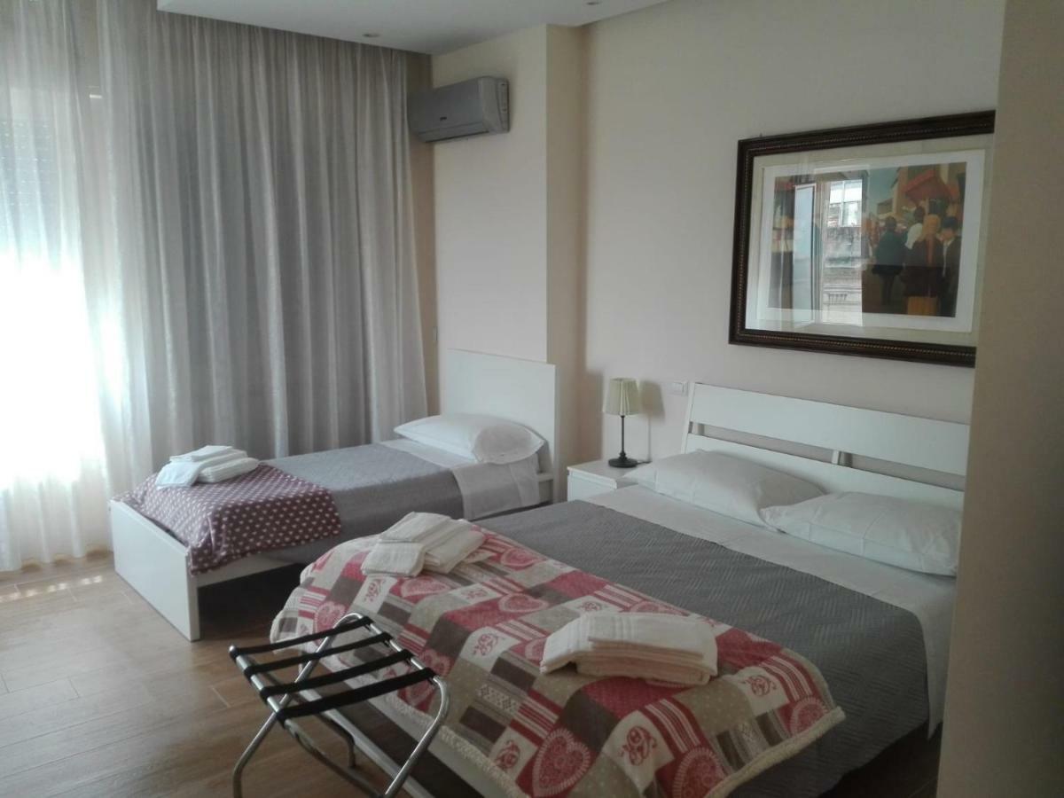 Central Domus Matera B&B Bagian luar foto