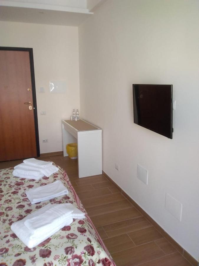 Central Domus Matera B&B Bagian luar foto